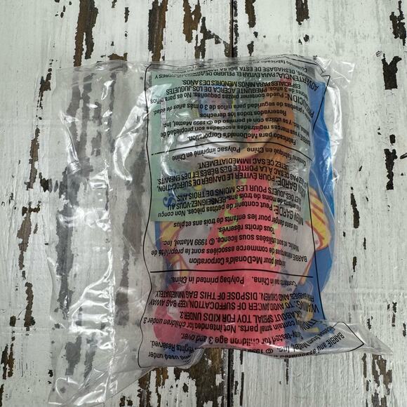 McDonalds 1999 "BIRTHDAY PARTY BARBIE" Happy Meal Toy W/Base Sealed #5 Vintage - Picture 5 of 5